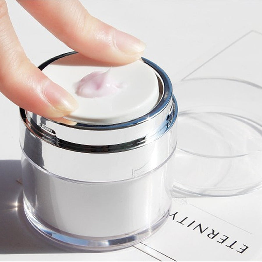 Cosmetic Refillable Airless Pump Bottle - Image 0