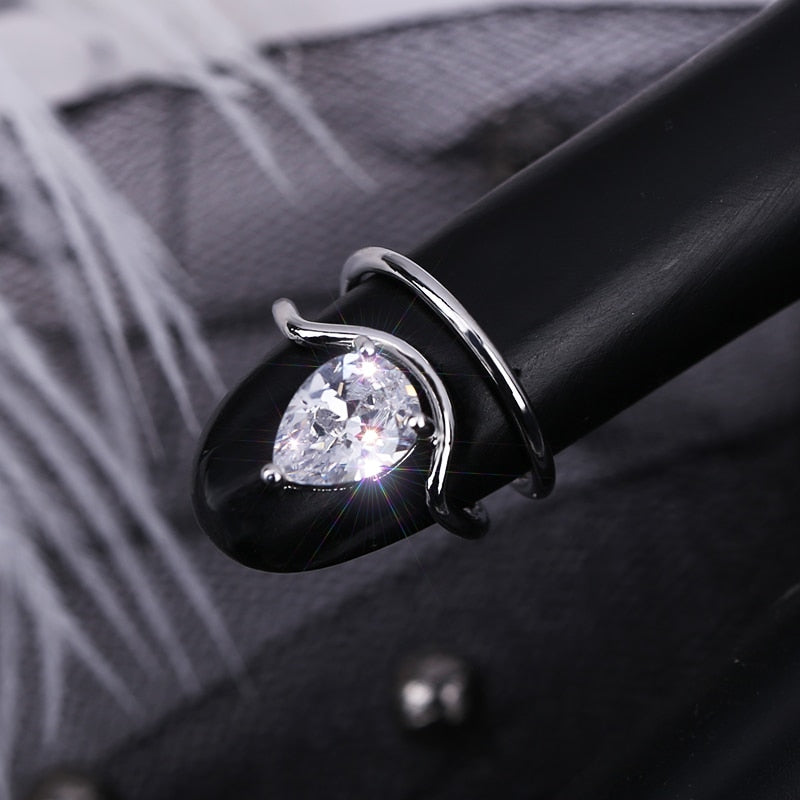 Sleek Line Gothic Metal Thin Nail Rings - Image 3