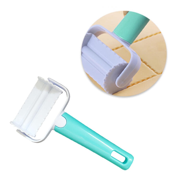 3Pcs Cake Decorating Dough Cutter Roller - Image 5