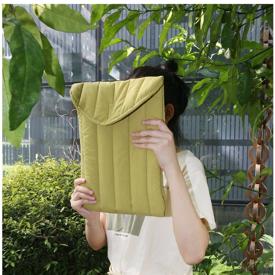 Ultra Protective Padded Tablet Bag - Image 2