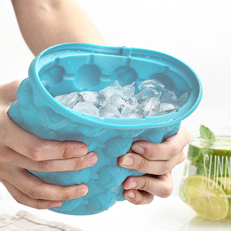 Silicone Bucket Fast Ice Maker - Image 1