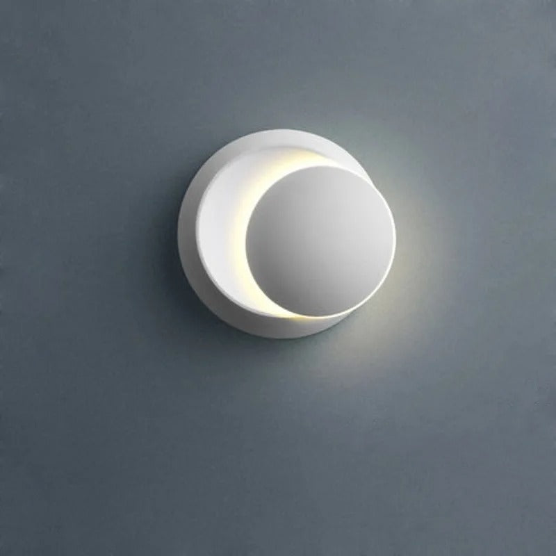 Minimalist Orb Design Wall Lamp - Image 1