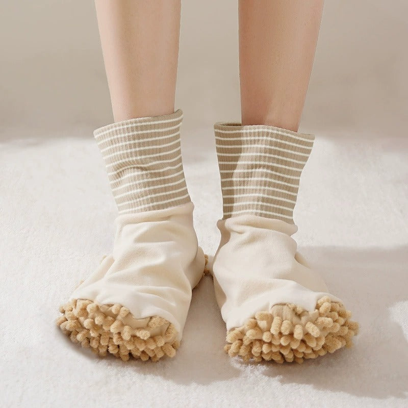 Clean & Walk Plush Mop Socks - Image 6