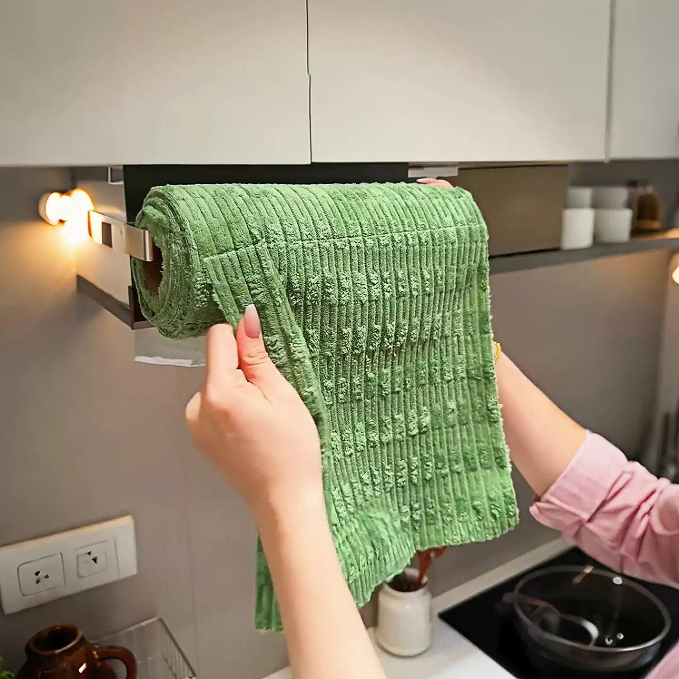 Anti-Bacterial Reusable Kitchen Cleaning Cloth Roll - Image 1