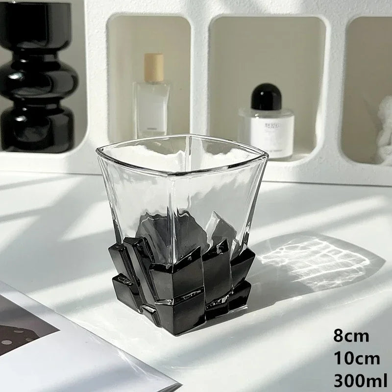 Geometric Onyx Base Glass Cup - Image 7