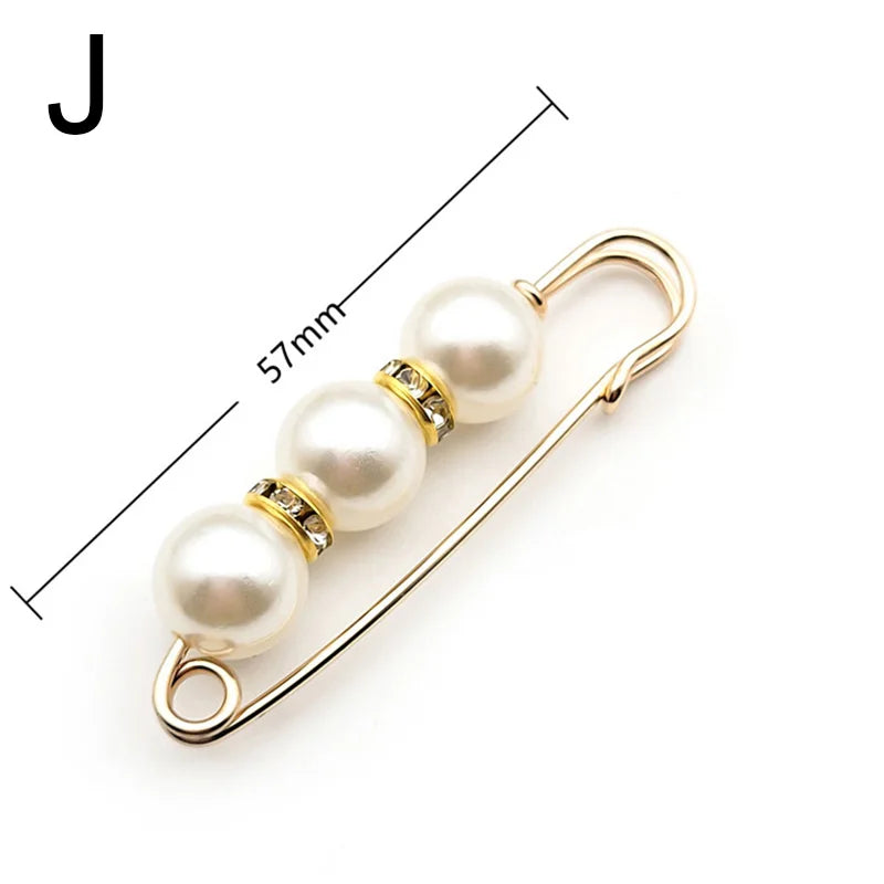 Pearl Charm Button Brooch - Image 12