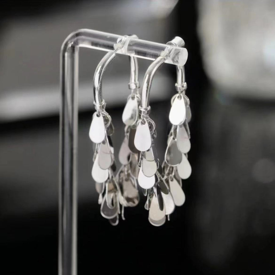 Elegant Flow Long Metal Tassel Earrings - Image 0