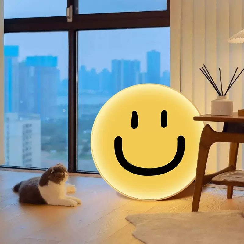 Elegant Big Smile Emoji Light