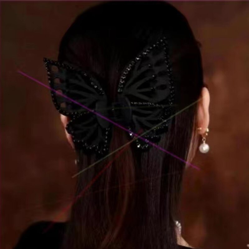 Black Wing Hair Claw - Image 2