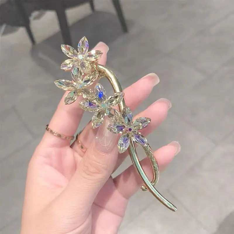 Butterfly Spark Zircon Flower Hairpin