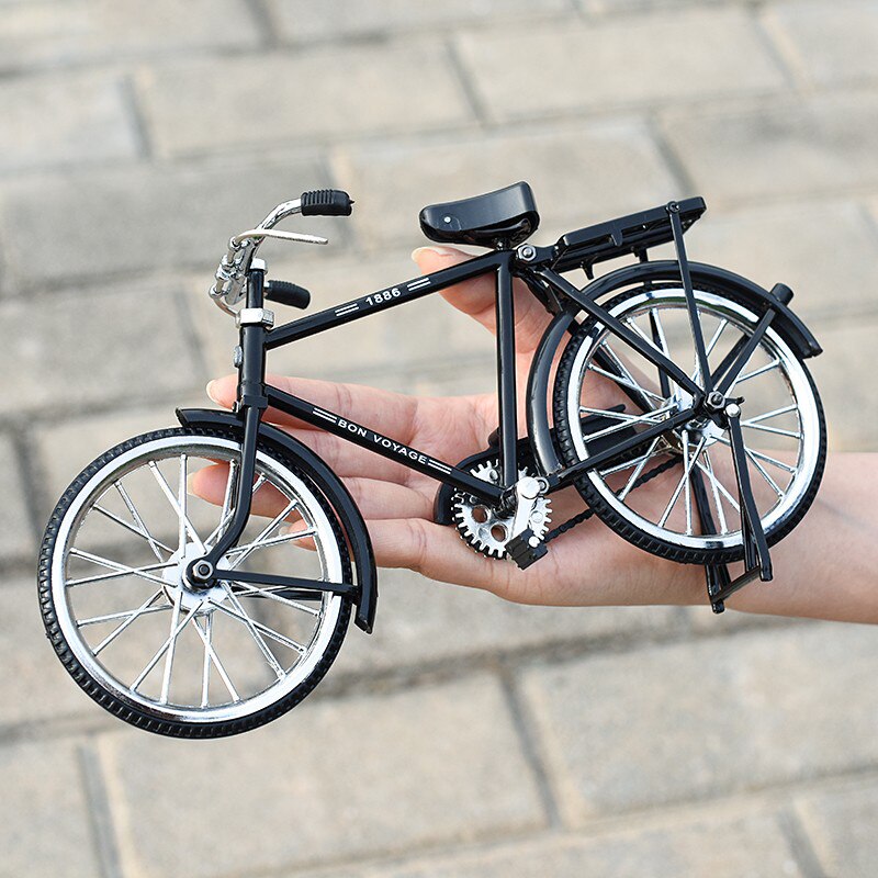 Retro Classic Bike Model Lighter - Image 3