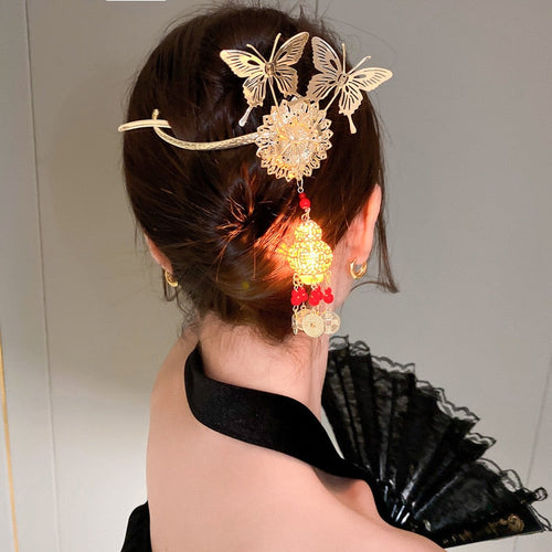 Luminous Stylish Butterfly Lantern Hairpin - Image 0