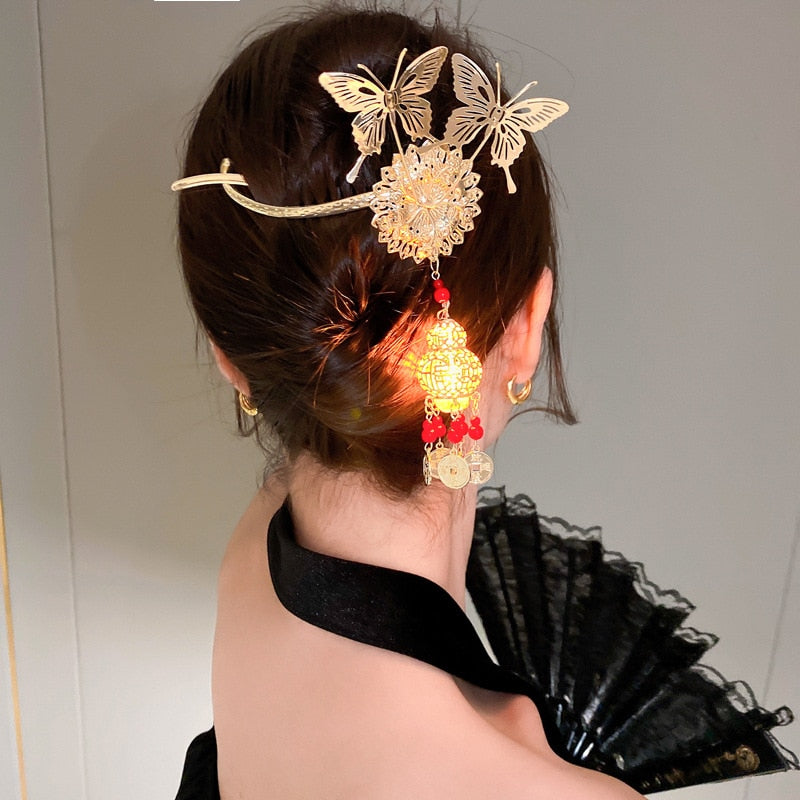 Luminous Stylish Butterfly Lantern Hairpin - Image 0