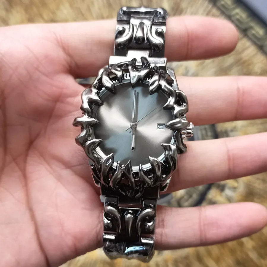 Predator Claw Case Statement Watch