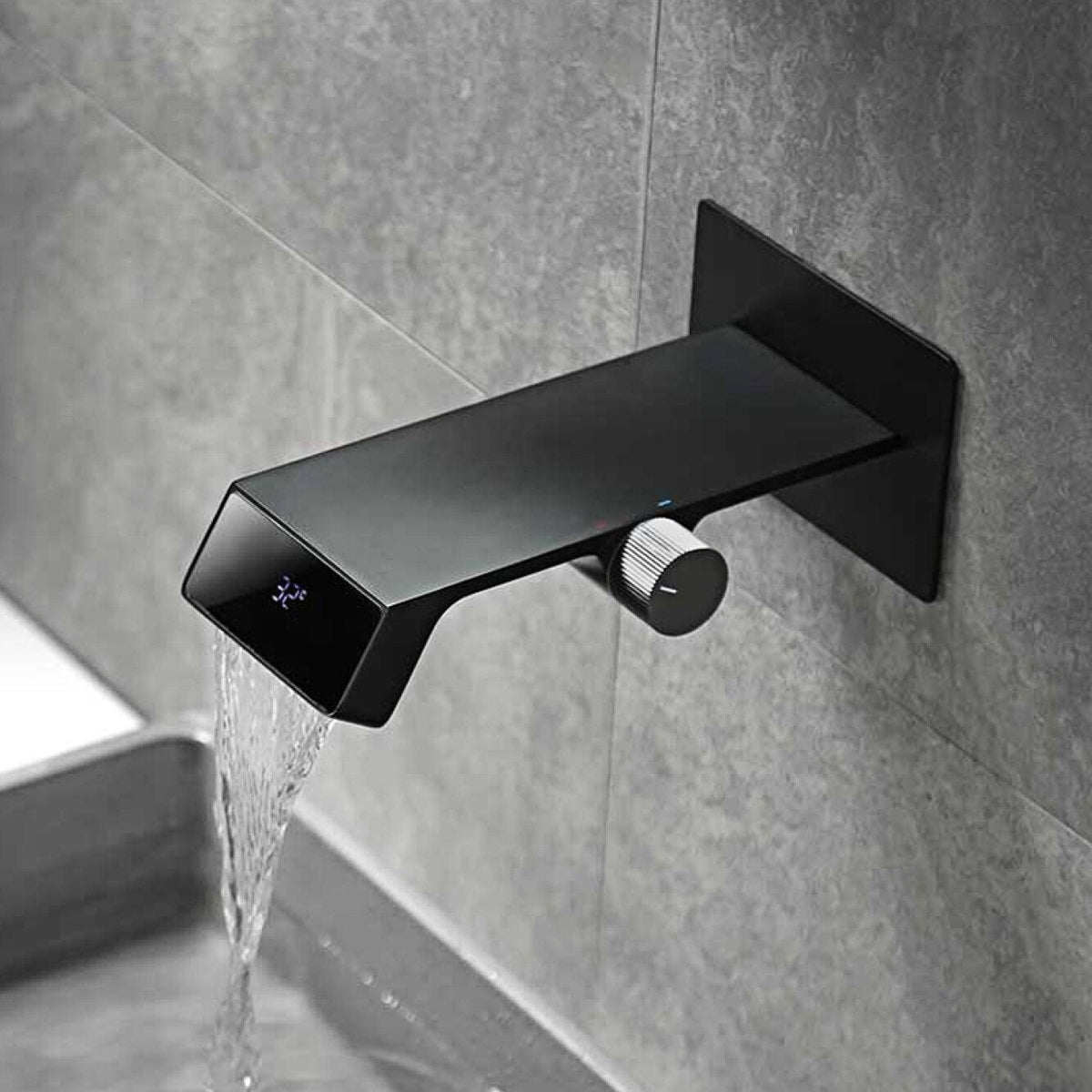 High-End Digital Display Futuristic Bathroom Faucet