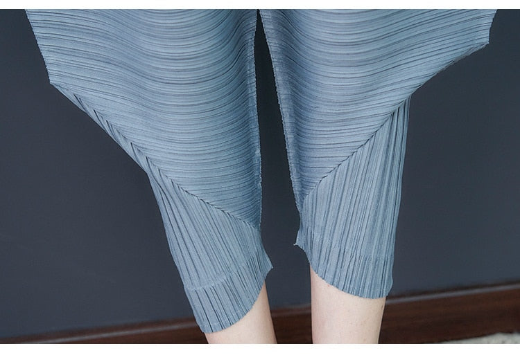 Fried Chicken Acrylic Pants for Women - Image 3