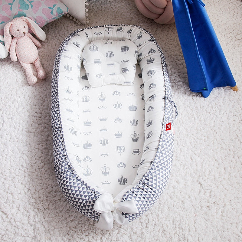 Cuddle Nest Newborn Lounger Bed - Image 9