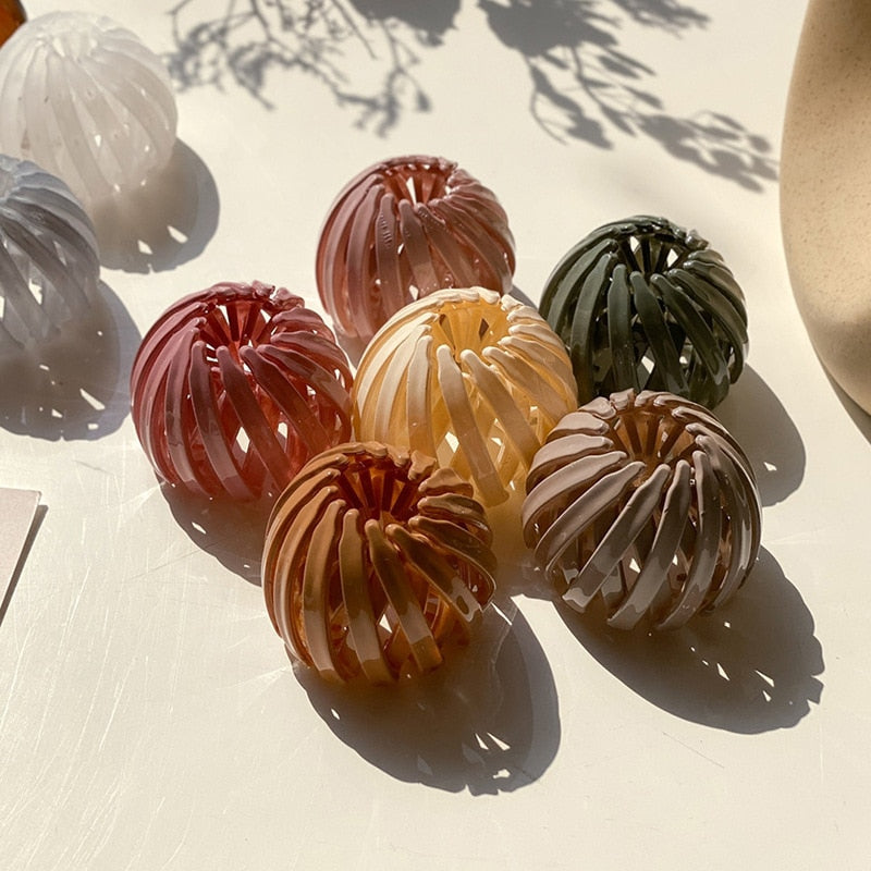 Elegant Easy Hair Bun Clip - Image 12