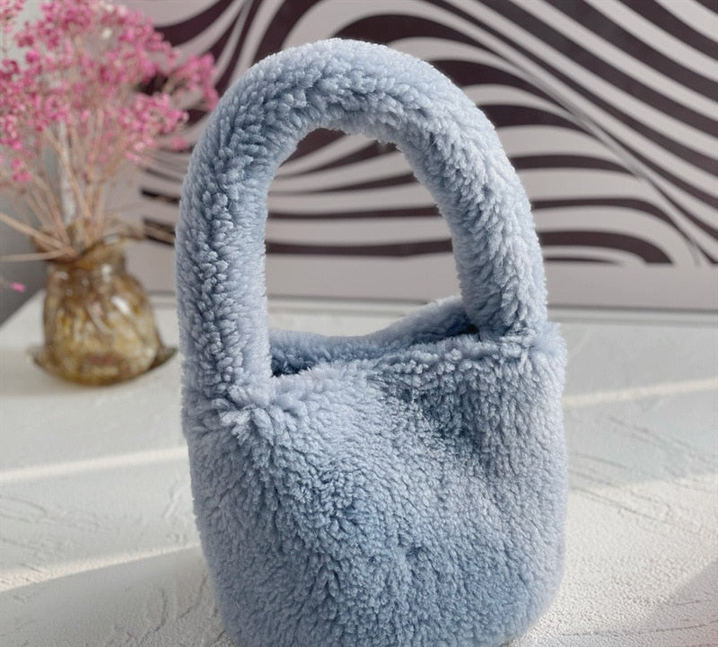 Cuddly Plush Mini Bucket Bag - Image 2