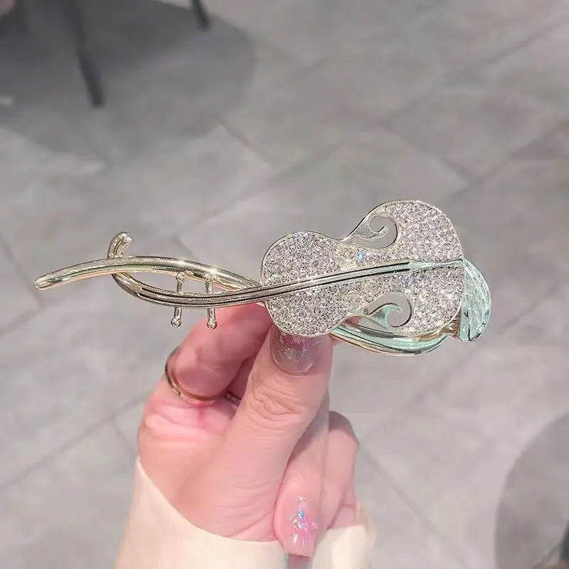 Butterfly Spark Zircon Flower Hairpin - Image 12