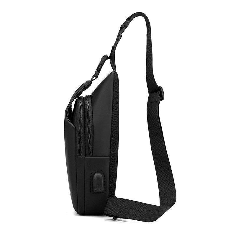 Nomad Friendly Roaming Chest Bag - Image 4