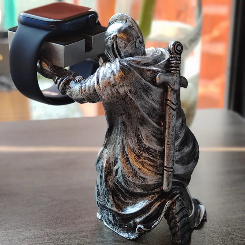Guardian of Timepiece Medieval Watch Holder - Image 3