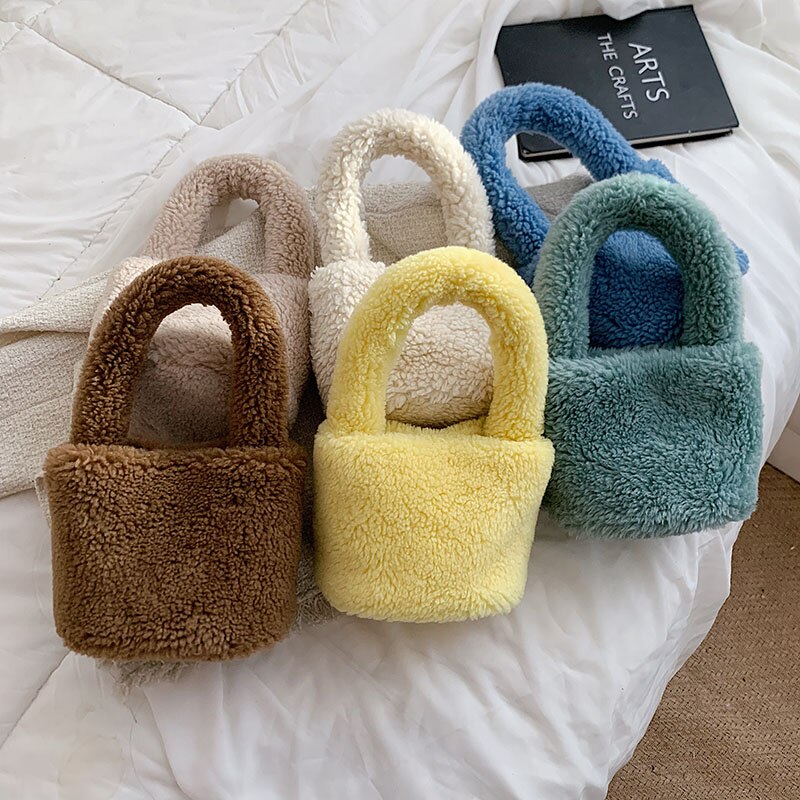 Cuddly Plush Mini Bucket Bag - Image 1
