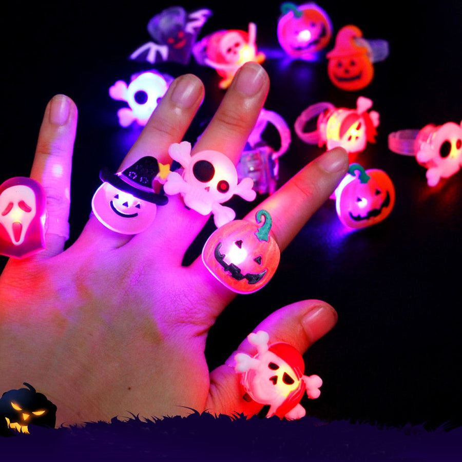 Glowing Ghost Skull Rings - Image 0