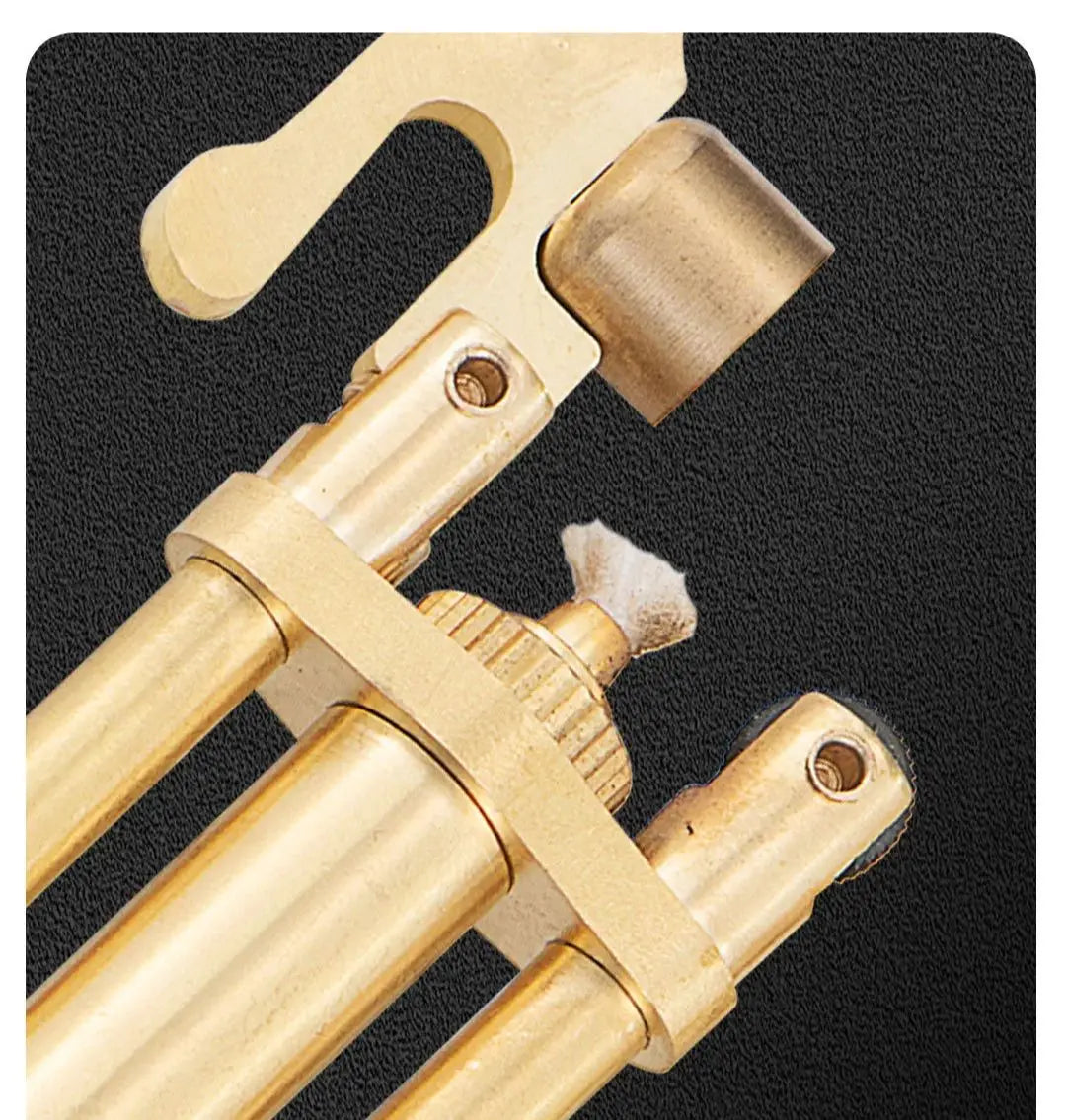 Old World Kerosene Brass Pocket Lighter - Image 2