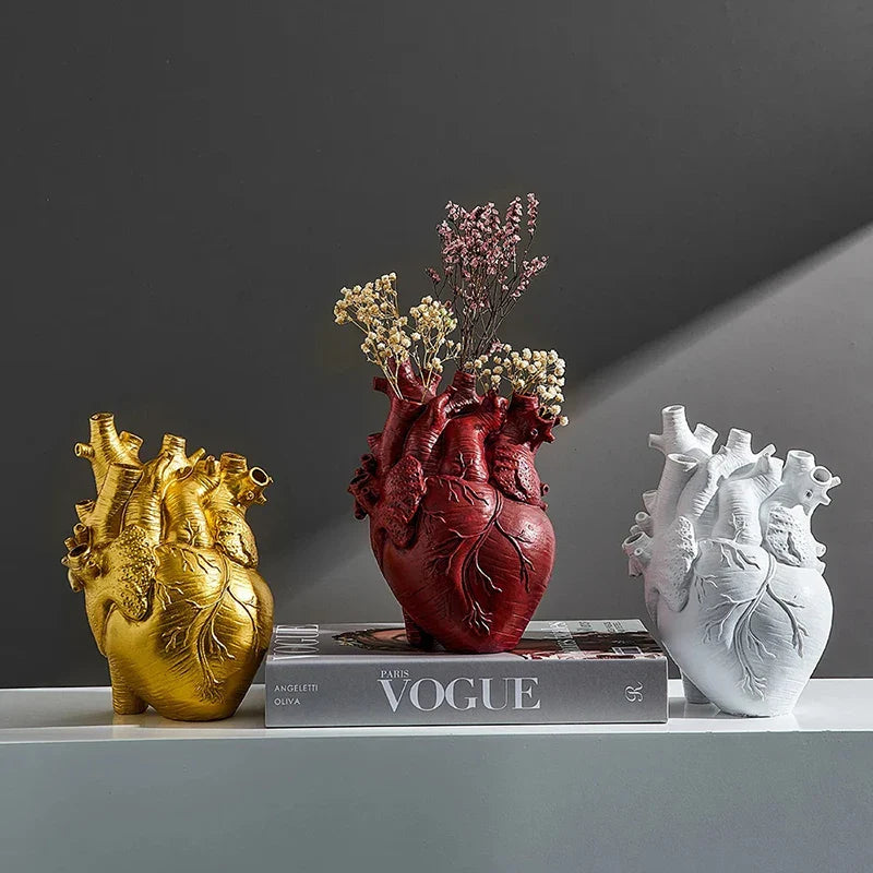 Lovesick Anatomical Heart Ceramic Flower Vase - Image 4