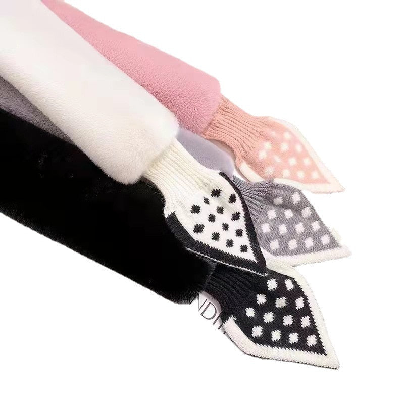 Stylish Warm Cozy Winter Scarf - Image 4