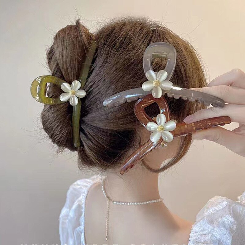 Sunflower Shine Fashion Hair Claw Clip - Image 9