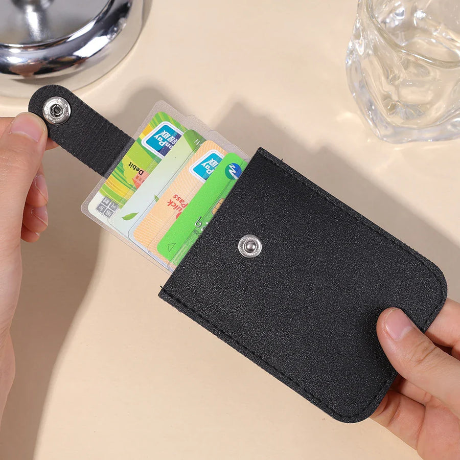 Pocket Flex Leather Multi-Card Holder - Image 0