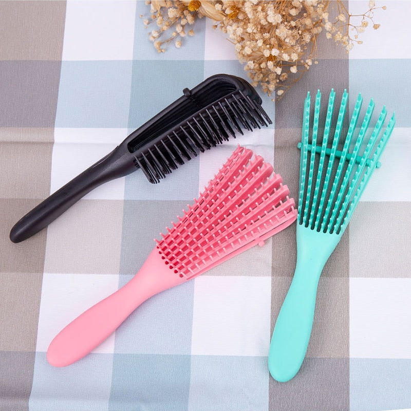 Magic Massaging Wet Hair Comb - Image 2