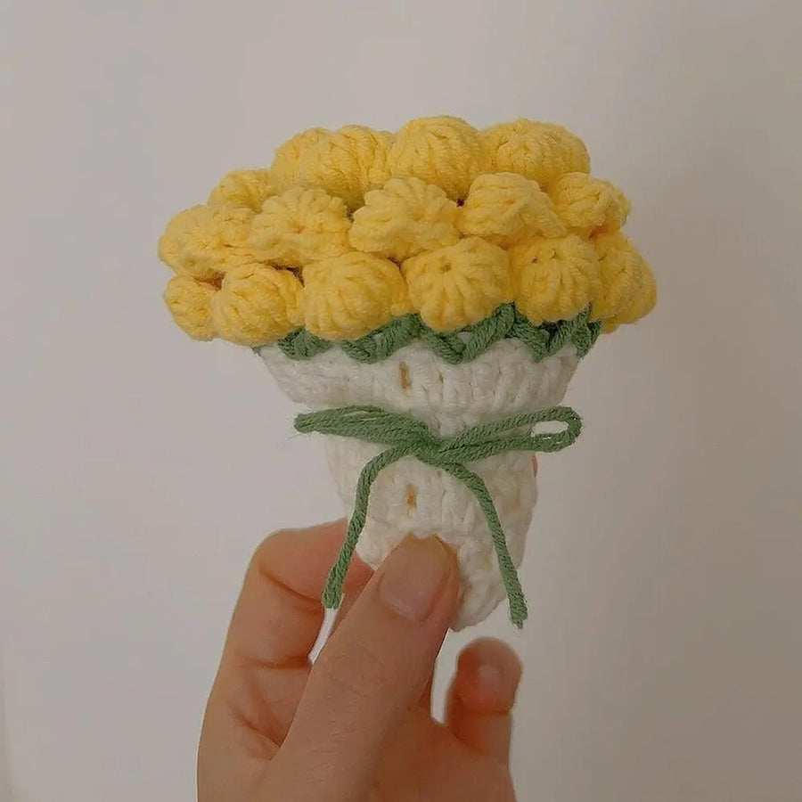 Handcrafted Convertible Yarn Rose Bouquet - Image 8