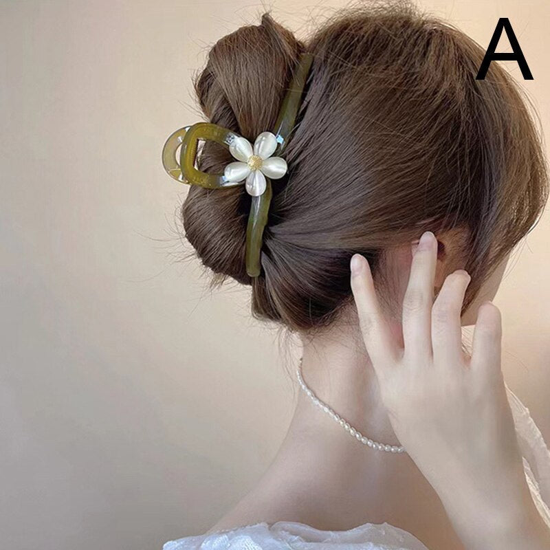 Sunflower Shine Fashion Hair Claw Clip - Image 2