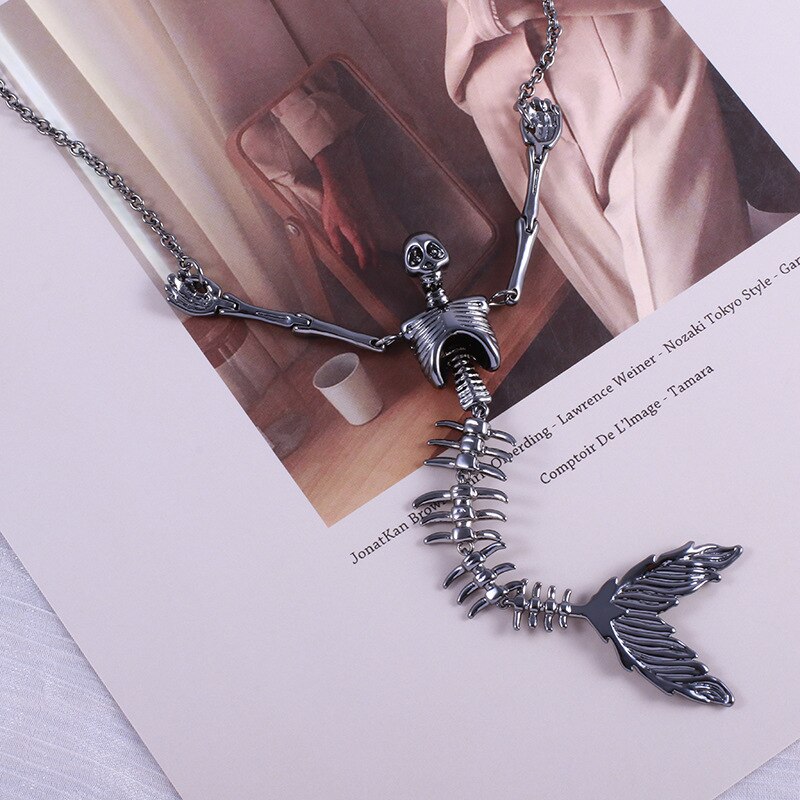 Gothic Mermaid Skull Necklace - Image 2
