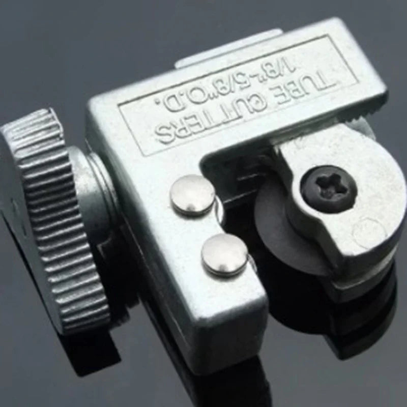 Mini Powerful Aluminum Pipe Cutter Tool - Image 4