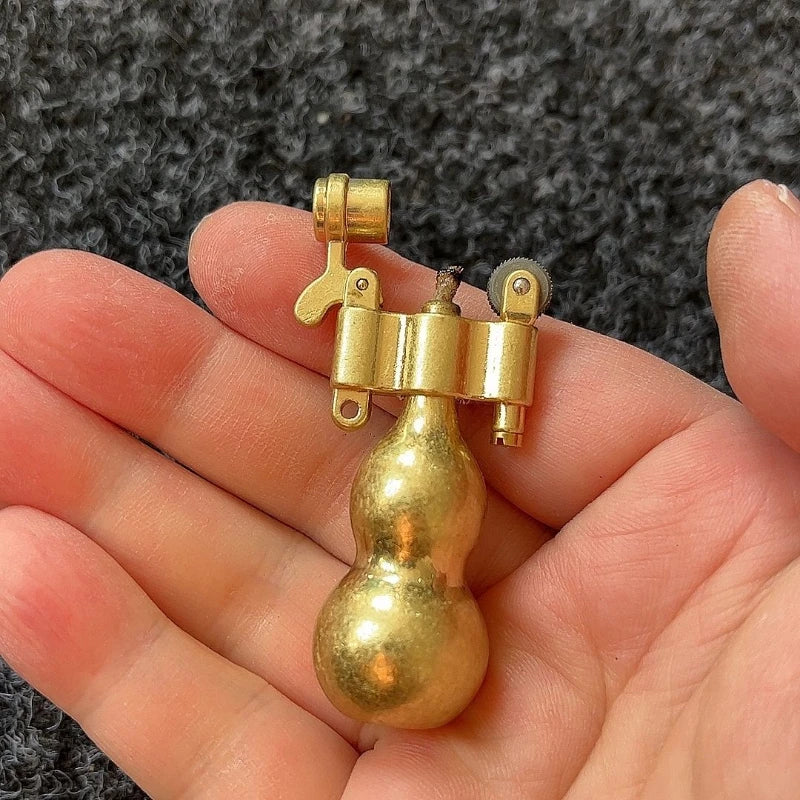 Miniature Retro Peanut Style Kerosene Lighter - Image 2