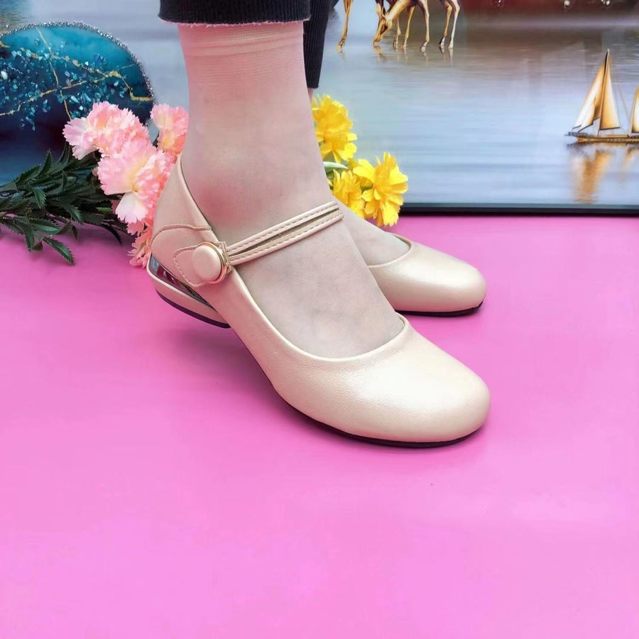 Round Toe Flexible Chunky Heel Shoes - Image 1
