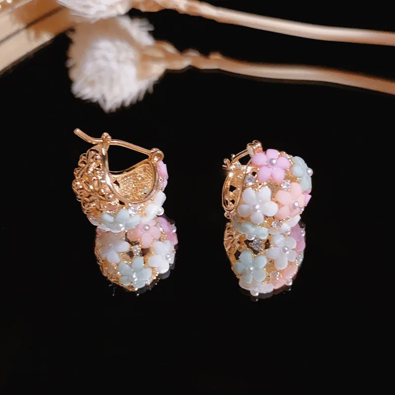 Zircon Pearl Flower Elegant Earrings - Image 2