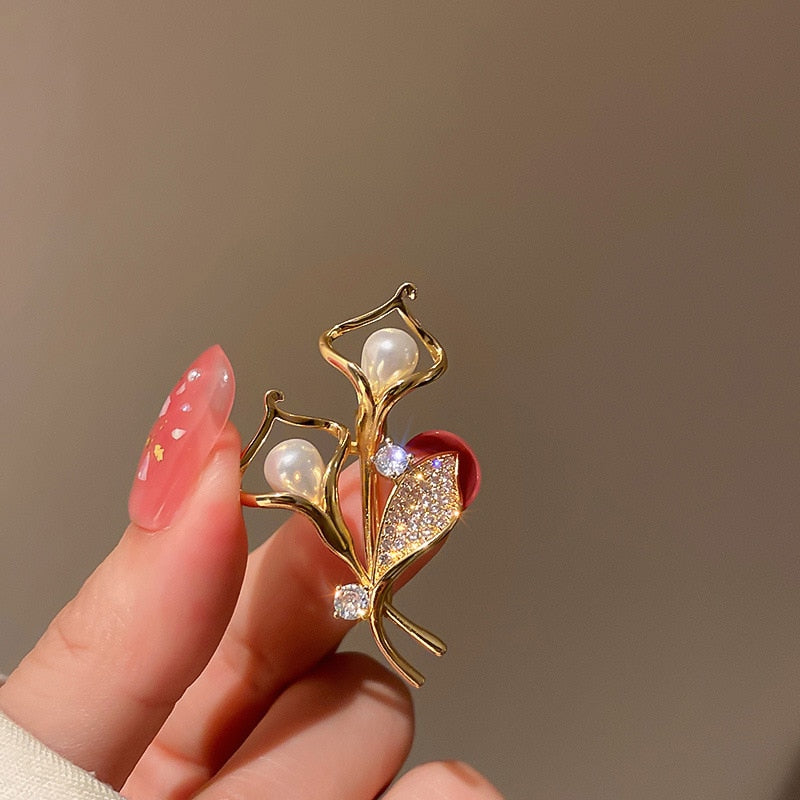Elegant Rhinestone Flower Brooches - Image 8