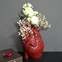 Lovesick Anatomical Heart Ceramic Flower Vase - Image 3