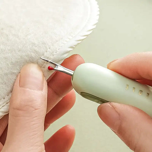 2in1 Sewing Easy Automatic Needle Threader - Image 0