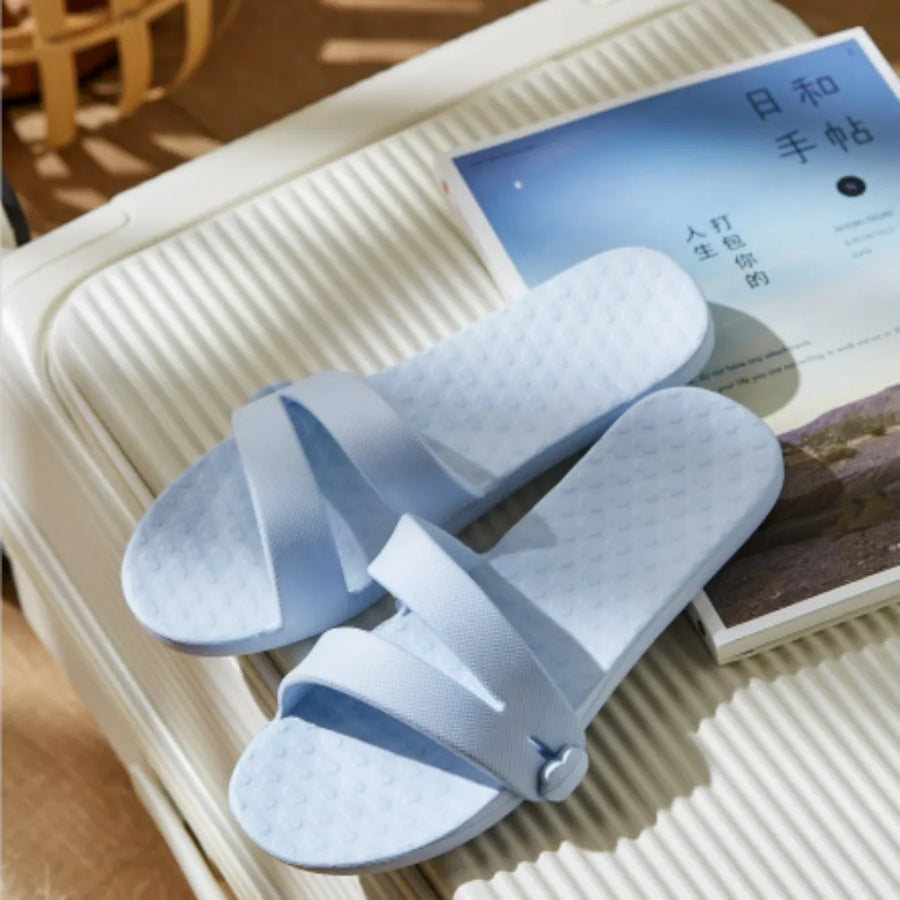 All Season Colorful Foldable Travel Slippers - Image 4