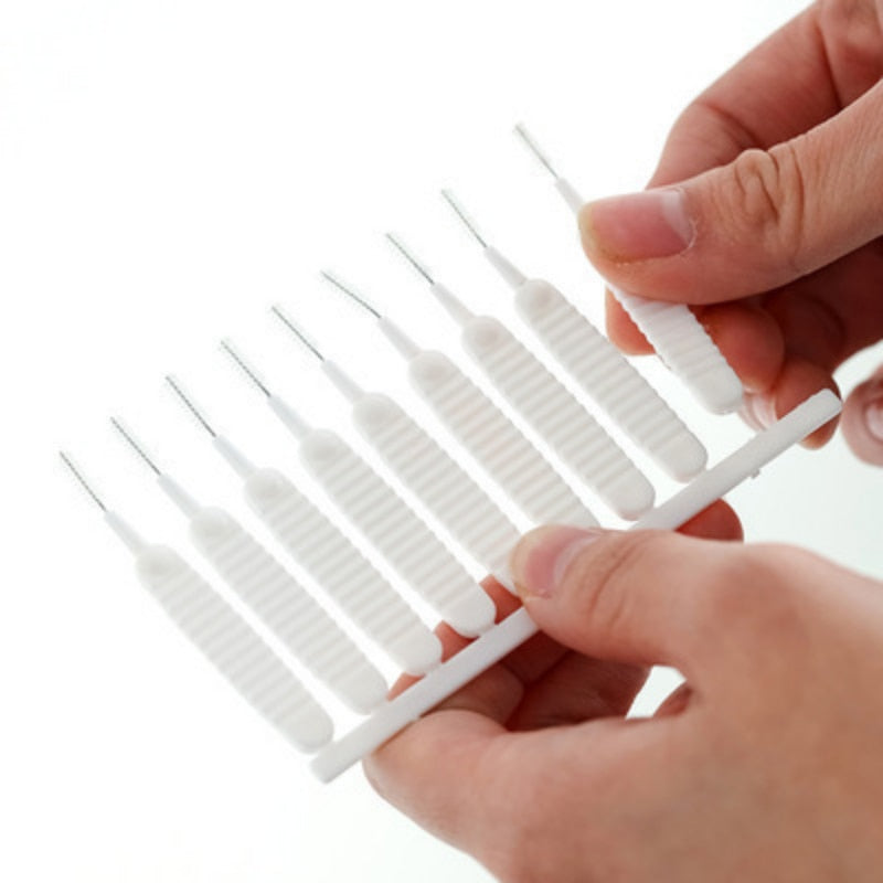 Japanese Style Mini Cleaning Brush - Image 1