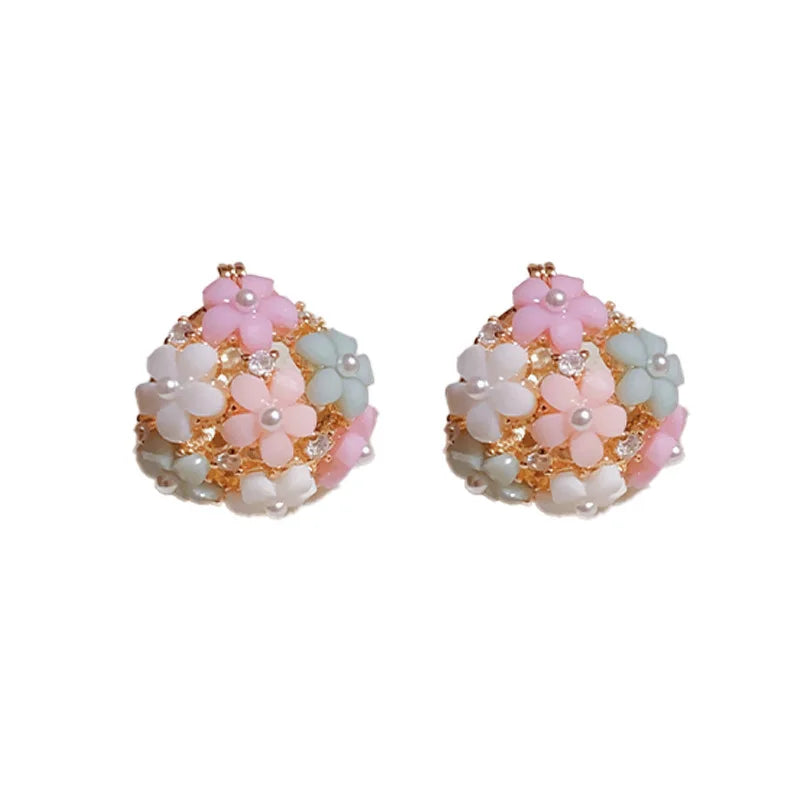 Zircon Pearl Flower Elegant Earrings - Image 3