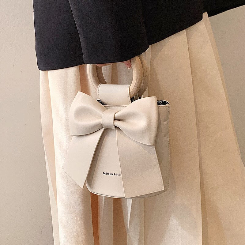 Fairytale Mini Bow Design Handbag - Image 7
