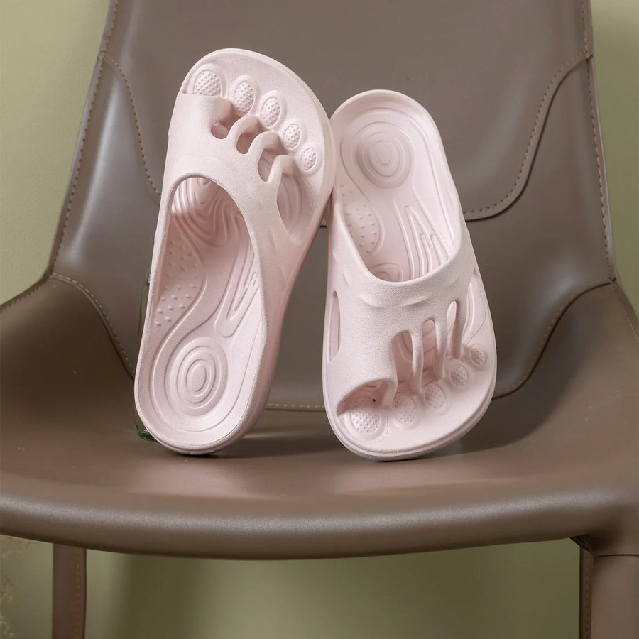 Wide Steps Five Toe Arch Support Slippers