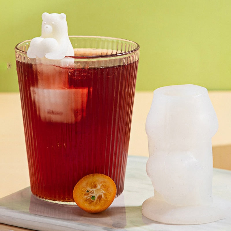 Heart Bear Hangable Ice Cube Mold - Image 1